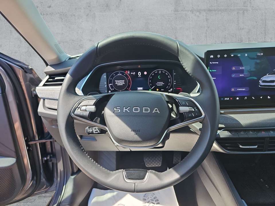 Skoda Octavia - Imagem 9