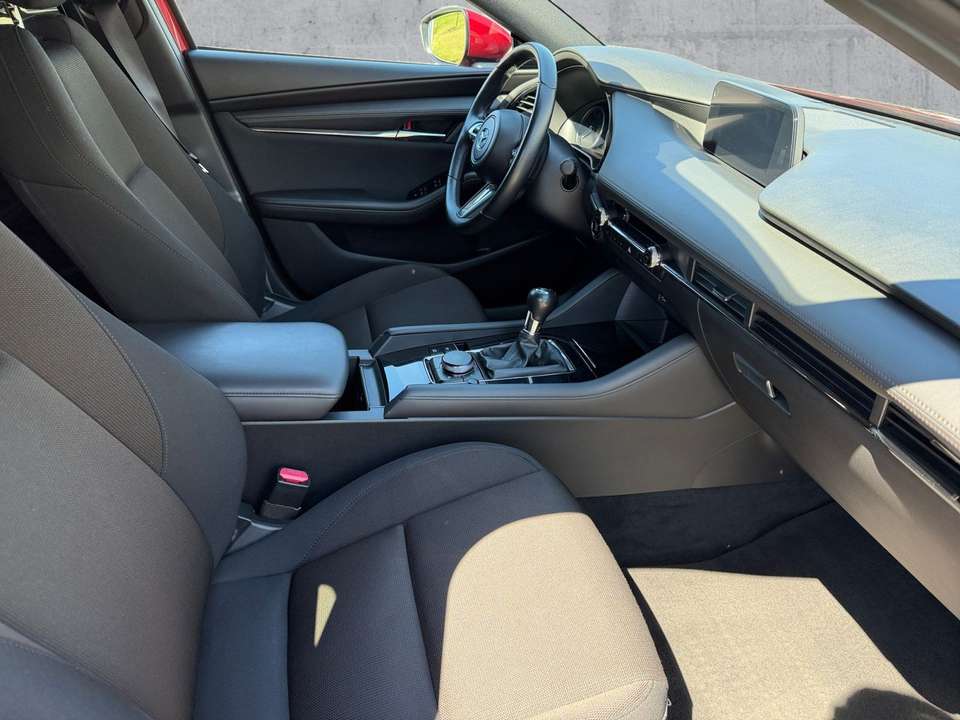Mazda 3 - Imagem 13