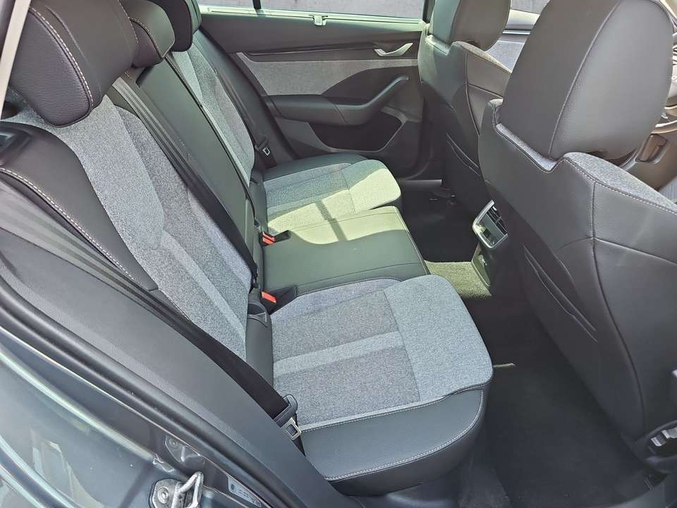 Skoda Octavia - Imagem 15