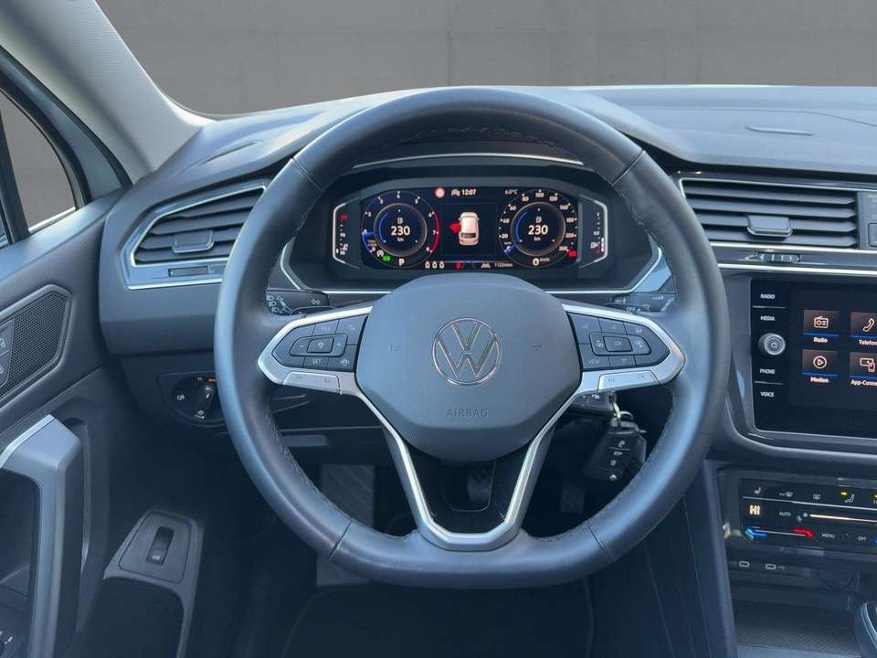 Volkswagen Tiguan Allspace - Imagem 10