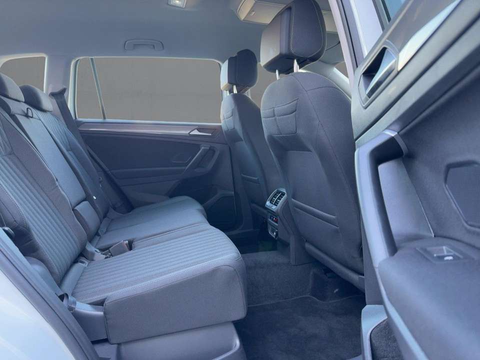 Volkswagen Tiguan Allspace - Imagem 13