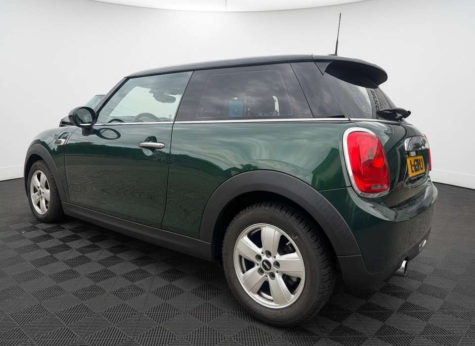 MINI One D - Imagem 8