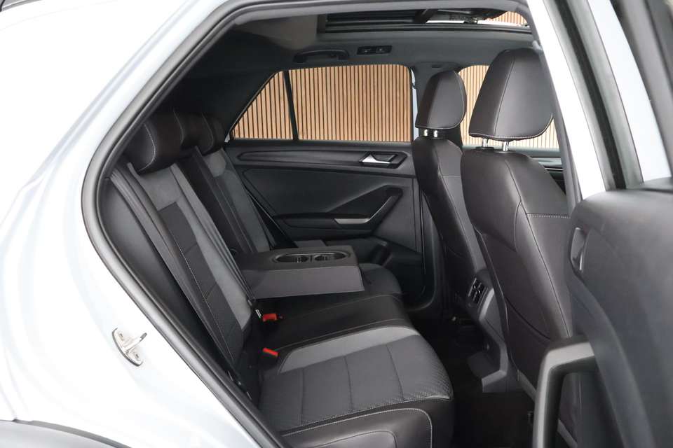 Volkswagen T-Roc - Imagem 14