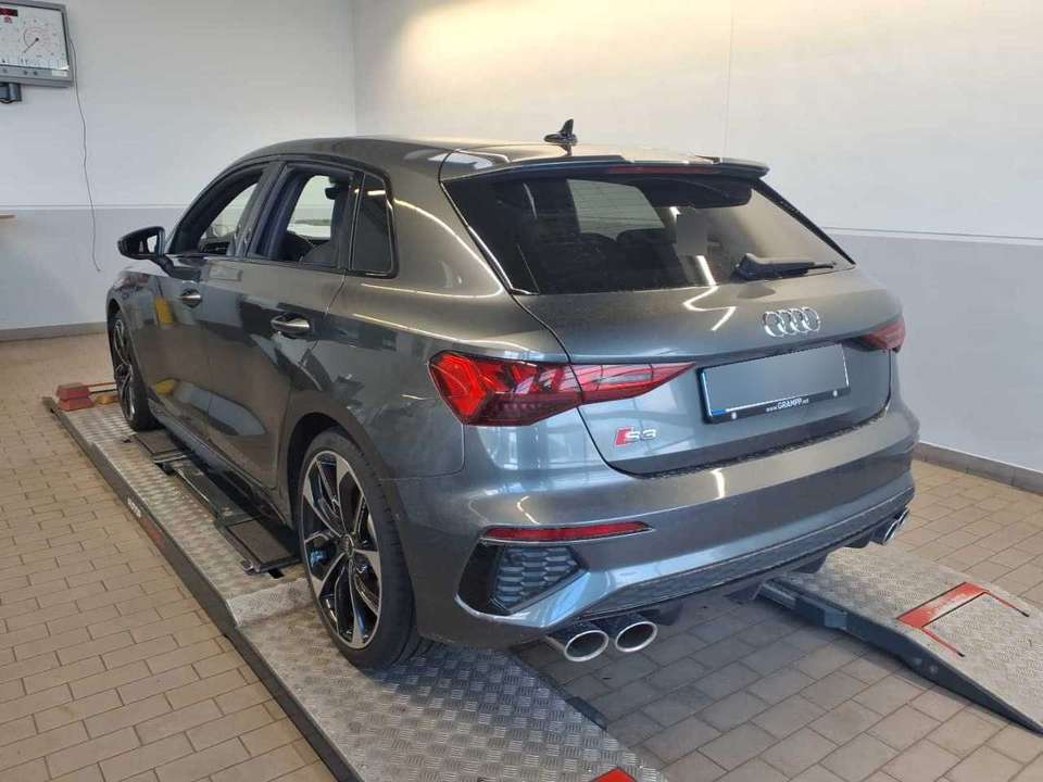 Audi S3 - Imagem 5