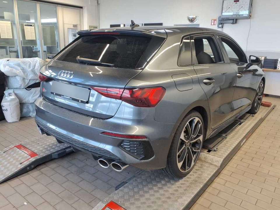 Audi S3 - Imagem 6