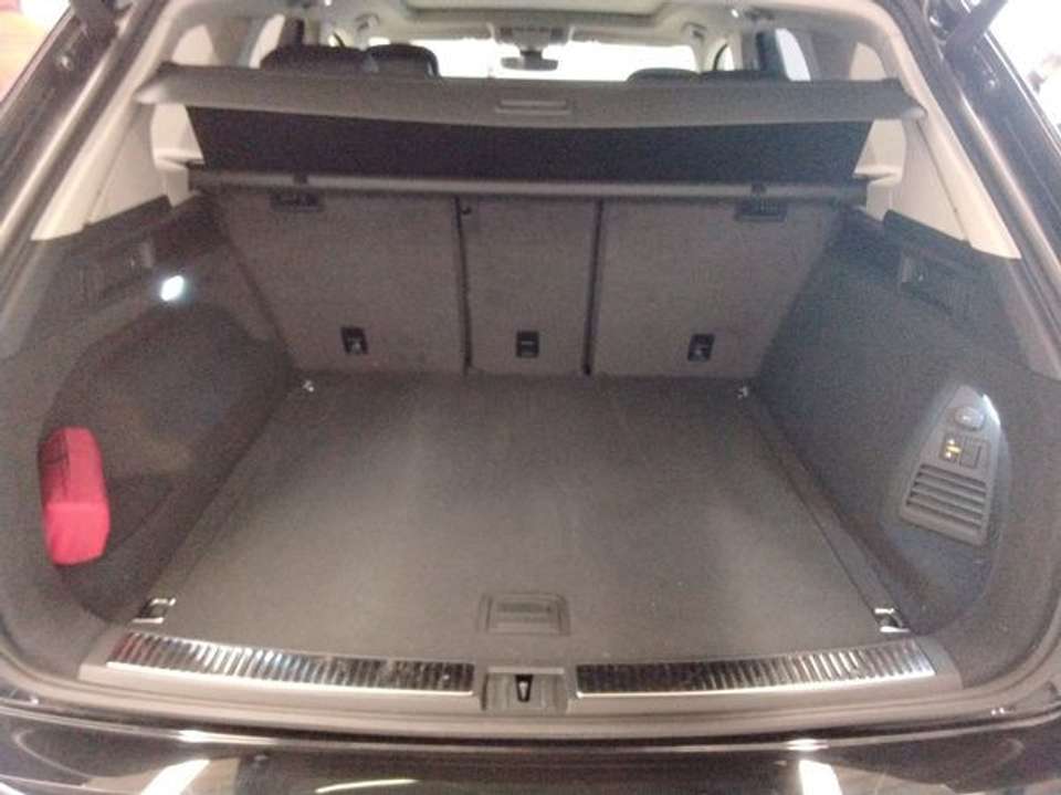 Volkswagen Touareg - Imagem 6