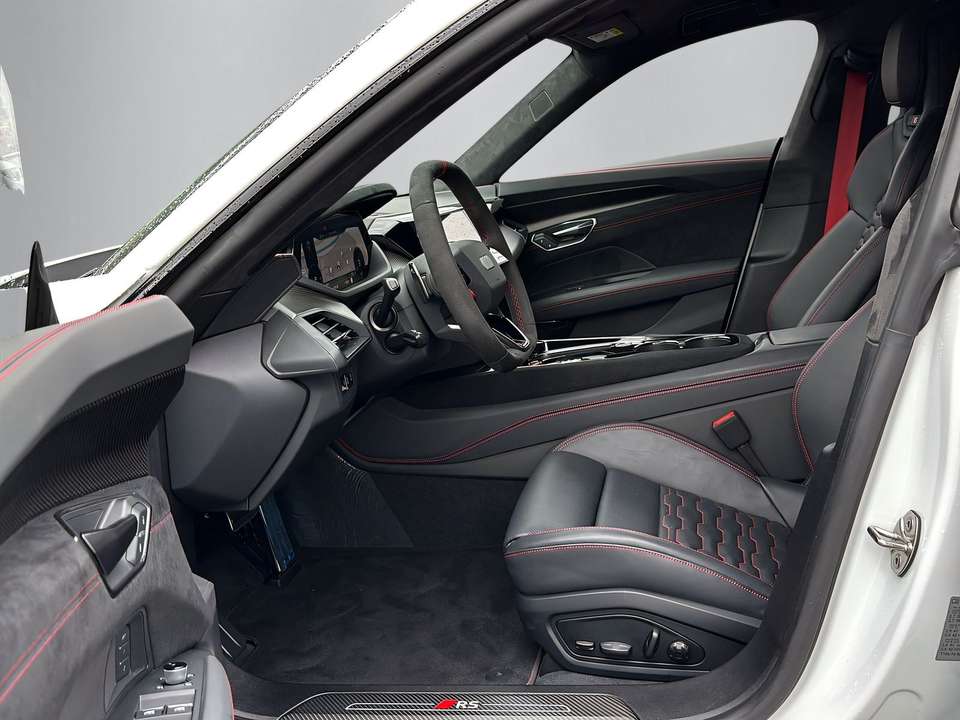 Audi RS e-tron GT - Imagem 5