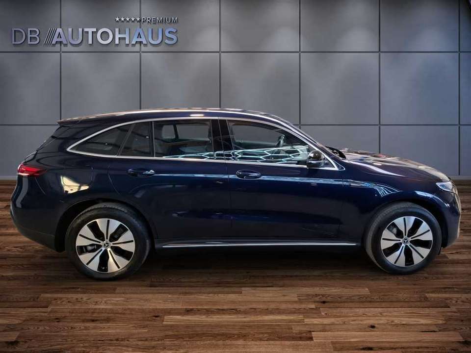 Mercedes-Benz EQC 400 - Imagem 3