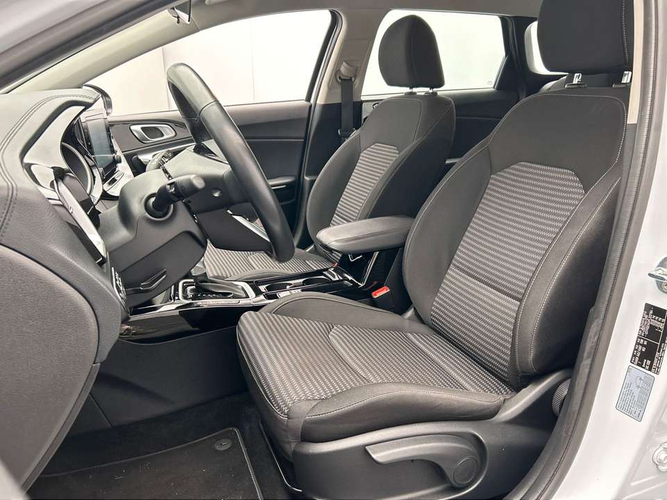 Kia Ceed SW / cee'd SW - Imagem 6