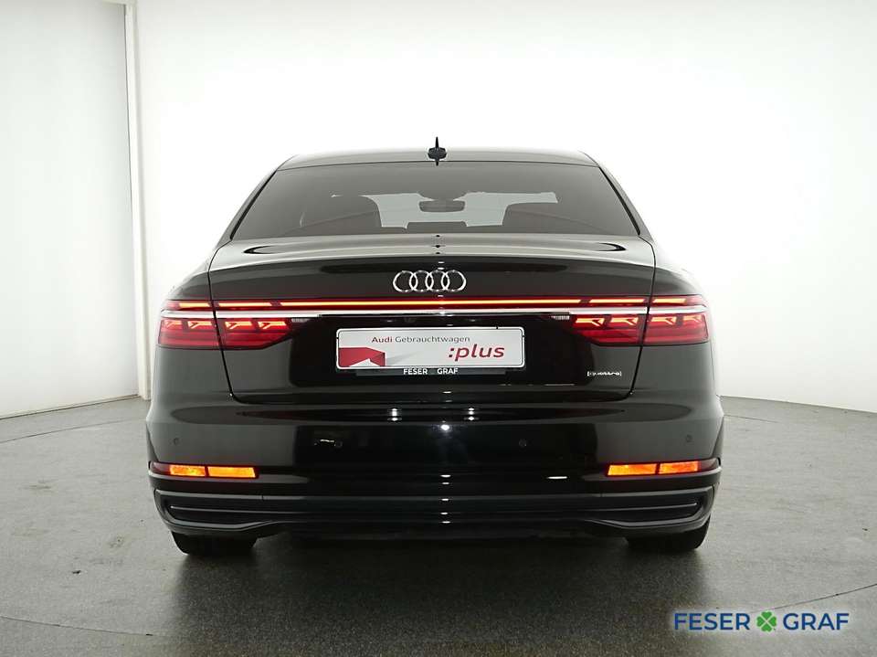 Audi A8 - Imagem 12