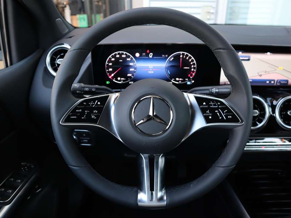 Mercedes-Benz B 250 - Imagem 14