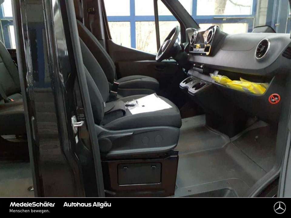 Mercedes-Benz Sprinter - Imagem 10