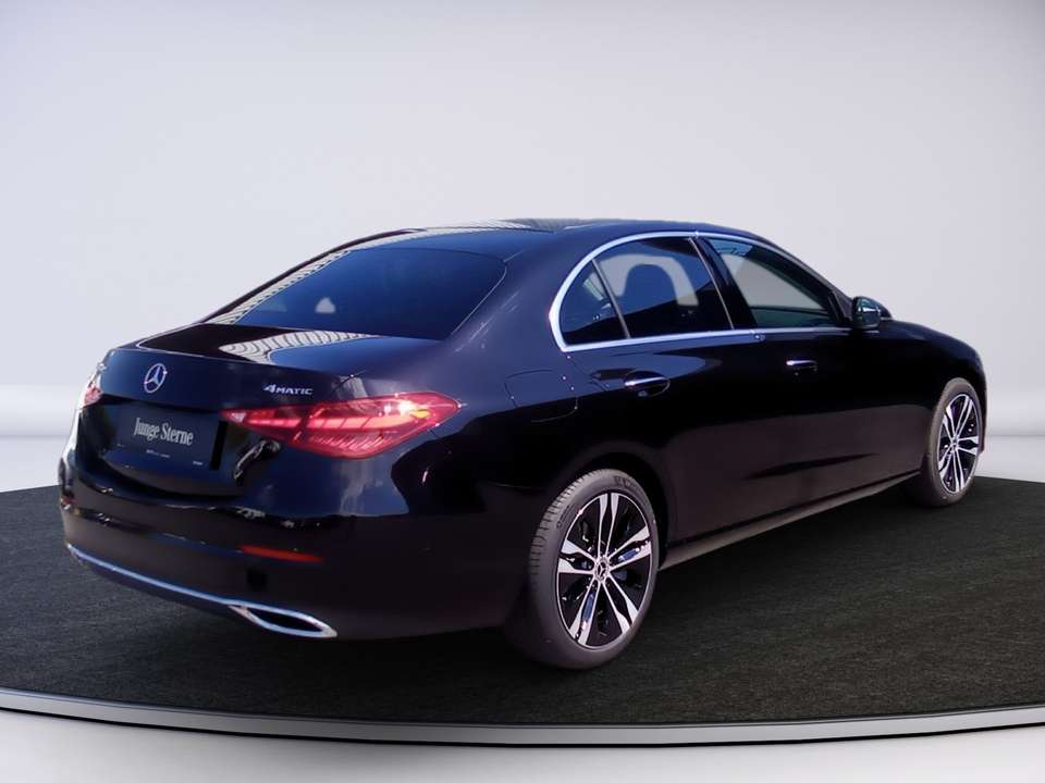 Mercedes-Benz C 300 - Imagem 7