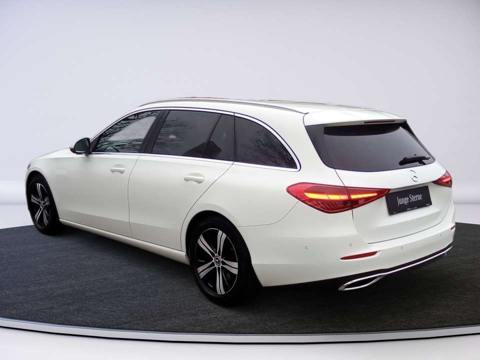 Mercedes-Benz C 200 - Imagem 5