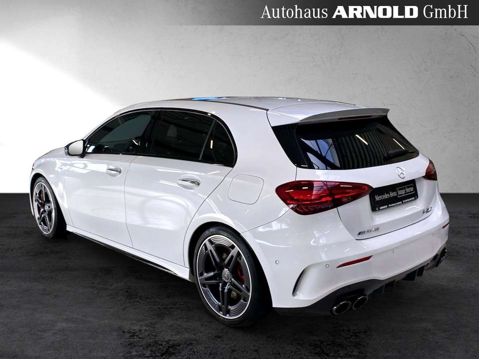 Mercedes-Benz A 45 AMG - Imagem 4