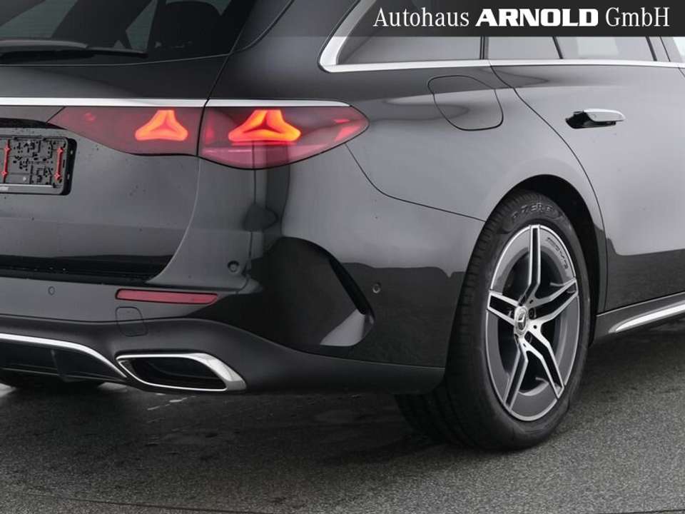 Mercedes-Benz E 220 - Imagem 5