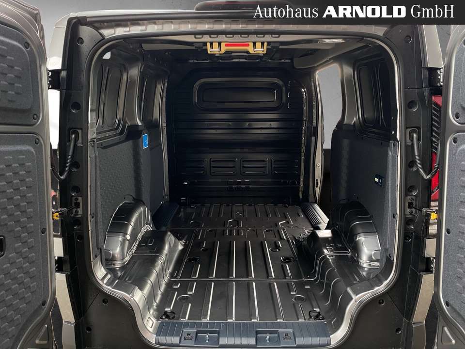 Kia PV5 Cargo - Imagem 11
