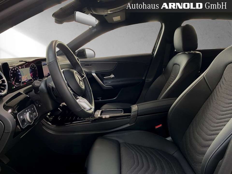 Mercedes-Benz A 180 - Imagem 8