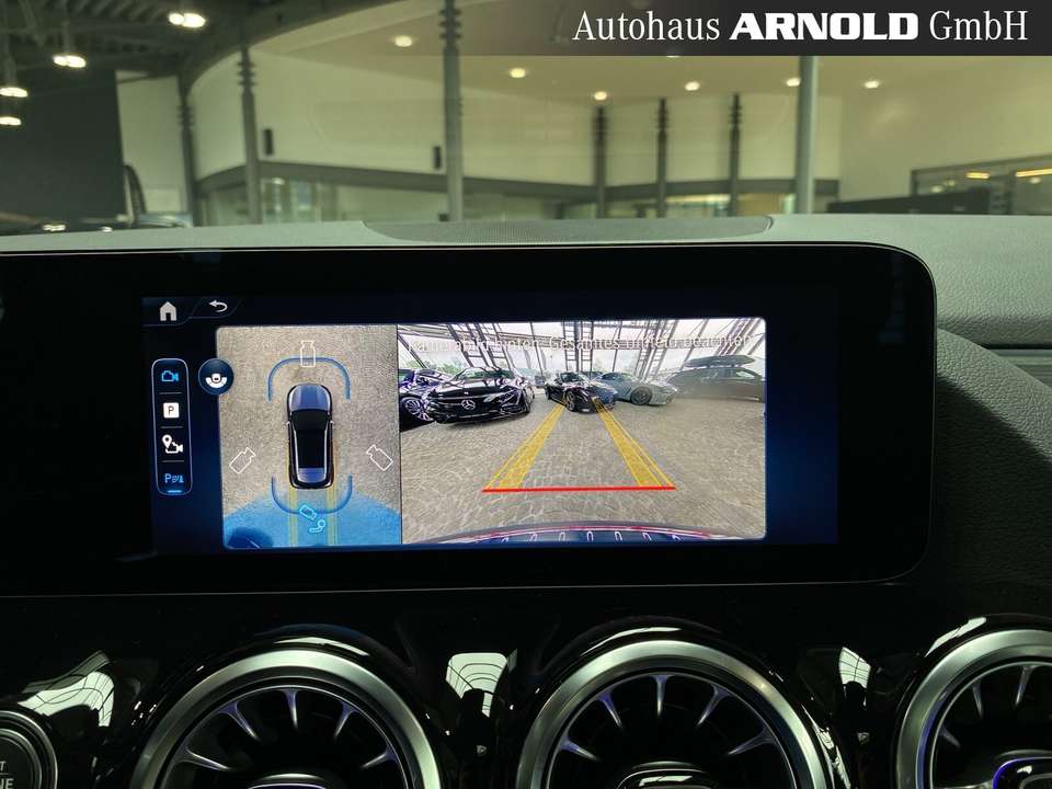 Mercedes-Benz GLA 250 - Imagem 13