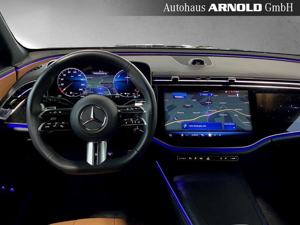 Mercedes-Benz E 300 - Imagem 9