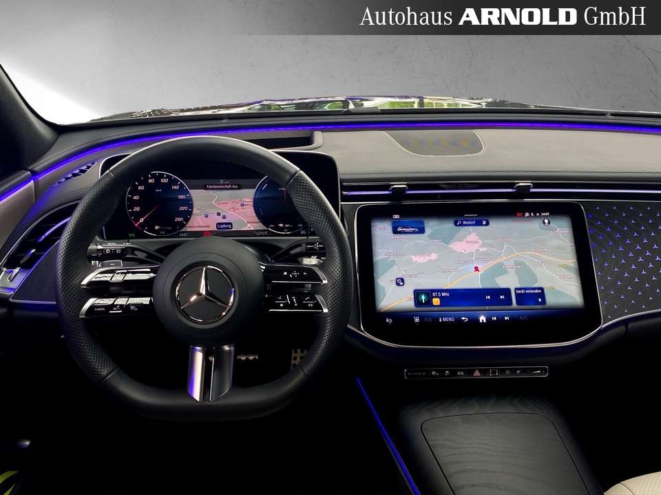 Mercedes-Benz E 300 - Imagem 9