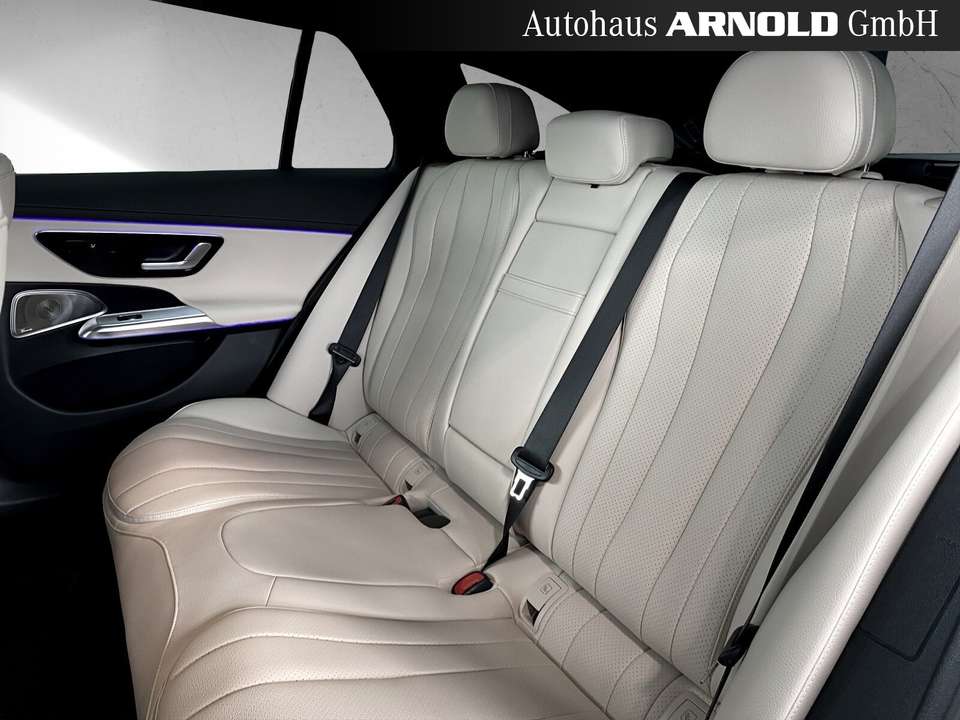 Mercedes-Benz E 300 - Imagem 10