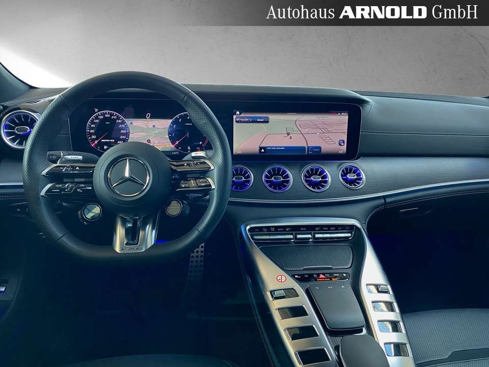 Mercedes-Benz AMG GT - Imagem 9