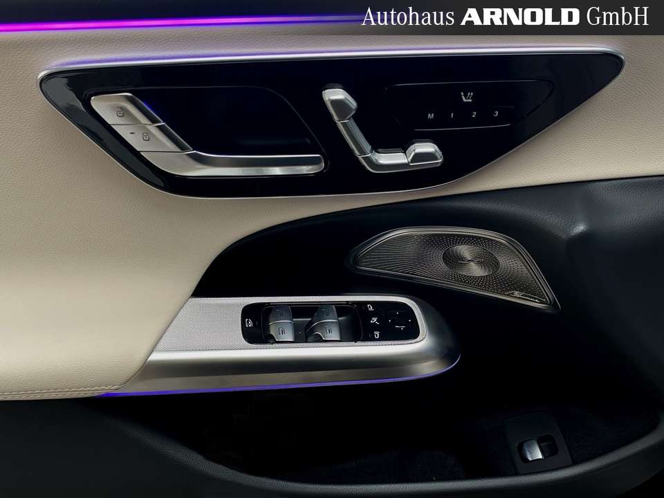 Mercedes-Benz E 300 - Imagem 15