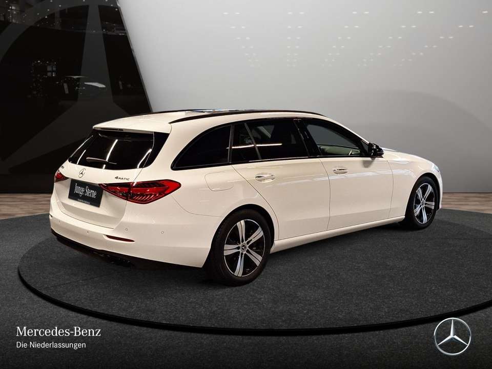 Mercedes-Benz C 220 - Imagem 8