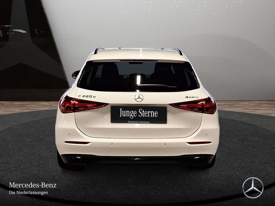 Mercedes-Benz C 220 - Imagem 9