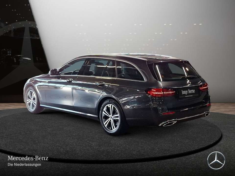 Mercedes-Benz E 200 - Imagem 10