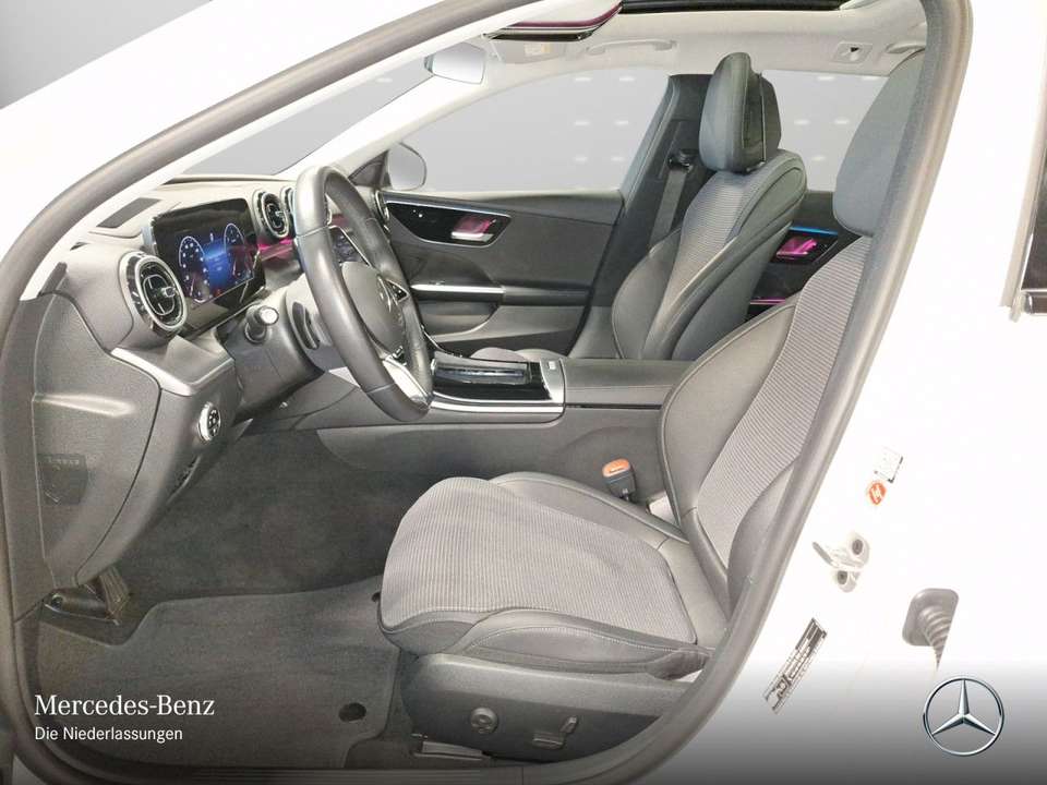 Mercedes-Benz C 220 - Imagem 11