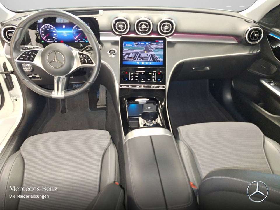 Mercedes-Benz C 220 - Imagem 13