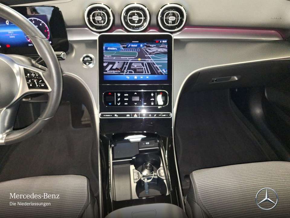 Mercedes-Benz C 220 - Imagem 15