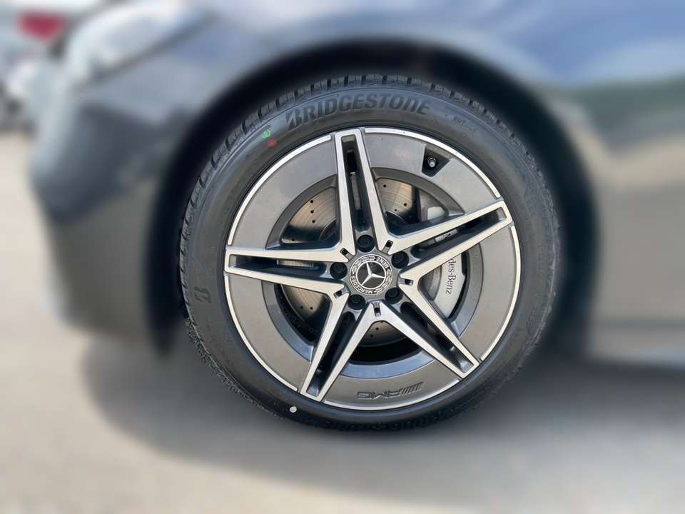 Mercedes-Benz C 220 - Imagem 4