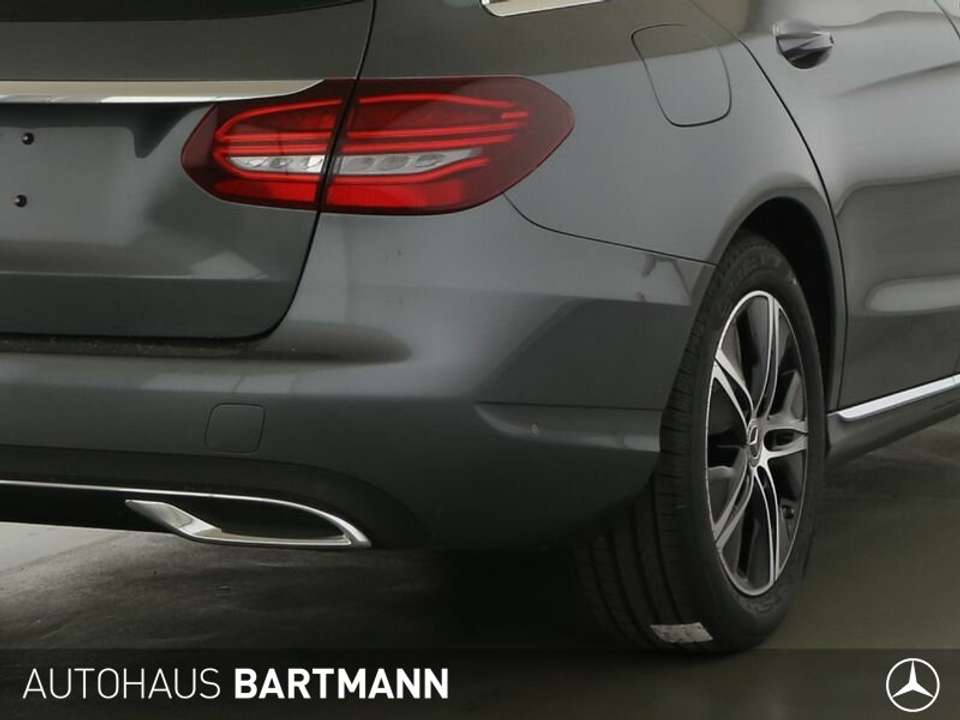 Mercedes-Benz C 180 - Imagem 4