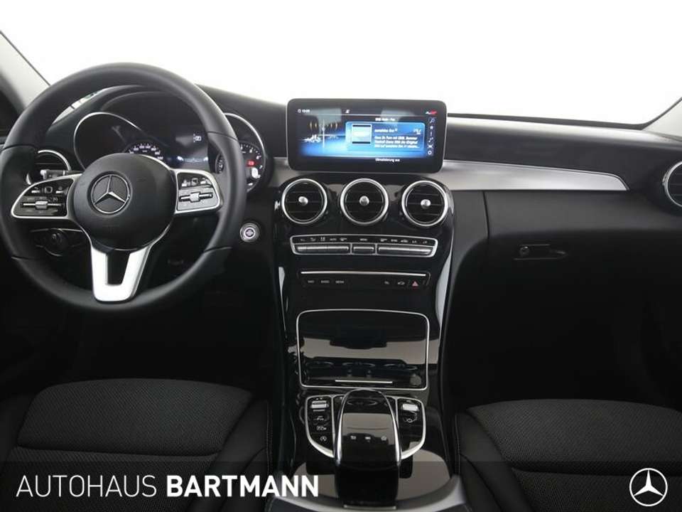 Mercedes-Benz C 180 - Imagem 5