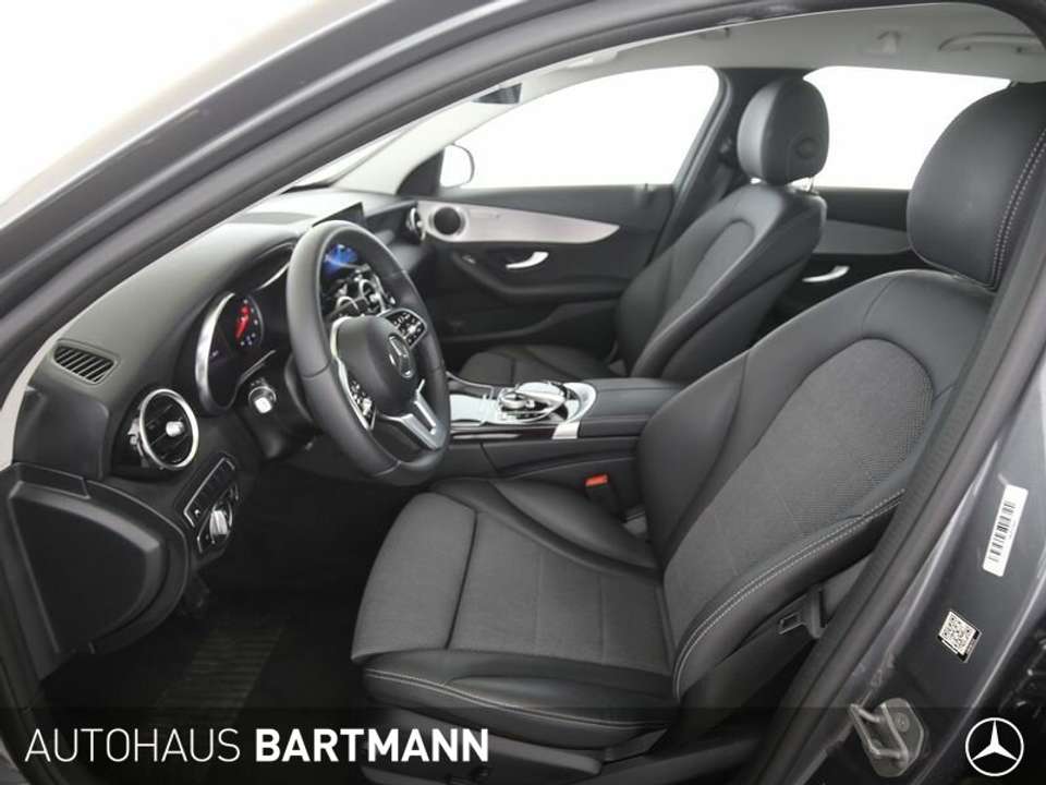Mercedes-Benz C 180 - Imagem 9