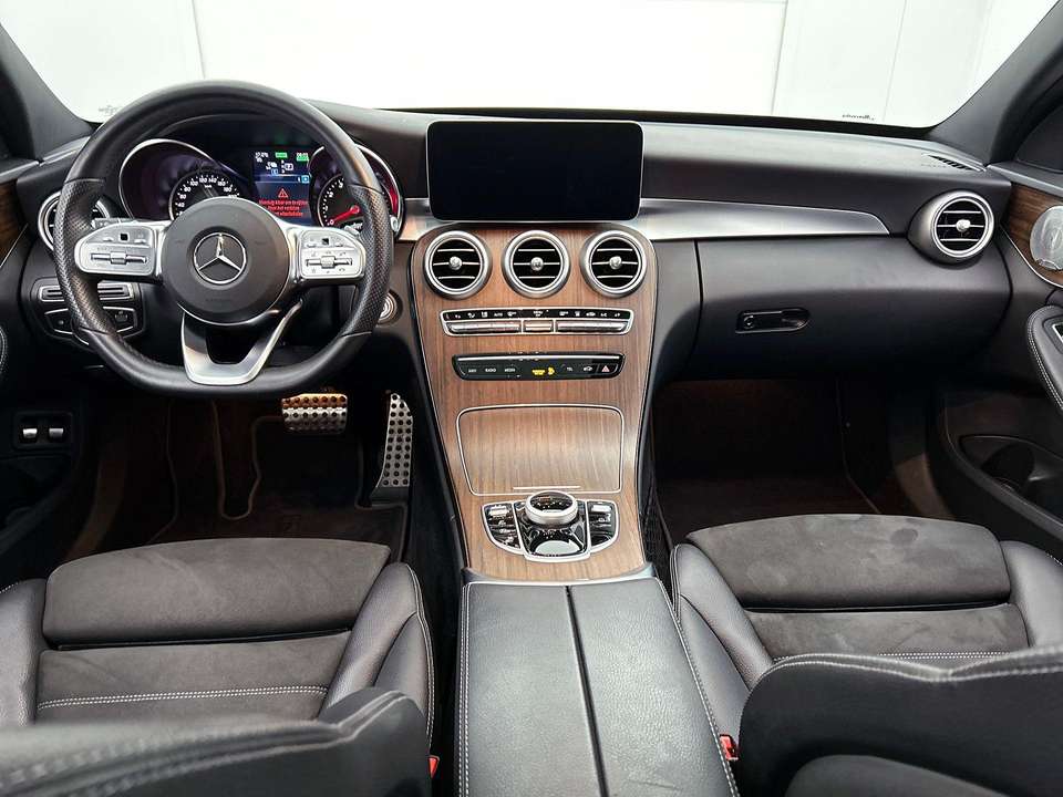 Mercedes-Benz C 300 - Imagem 3