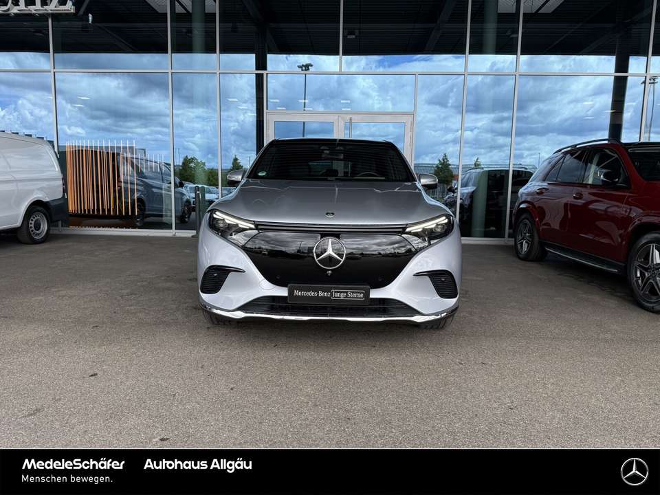 Mercedes-Benz EQS SUV - Imagem 3