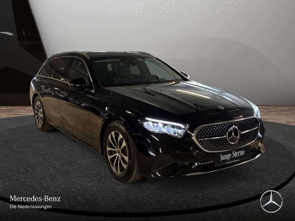 Mercedes-Benz E 220 - Imagem 5