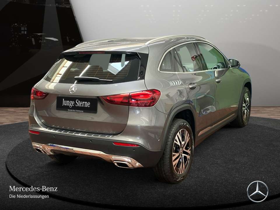 Mercedes-Benz GLA 200 - Imagem 8