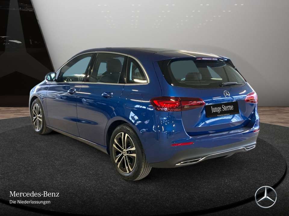 Mercedes-Benz B 200 - Imagem 10