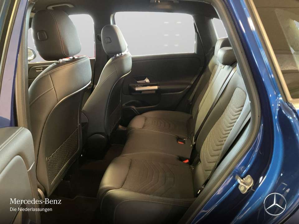 Mercedes-Benz B 200 - Imagem 12