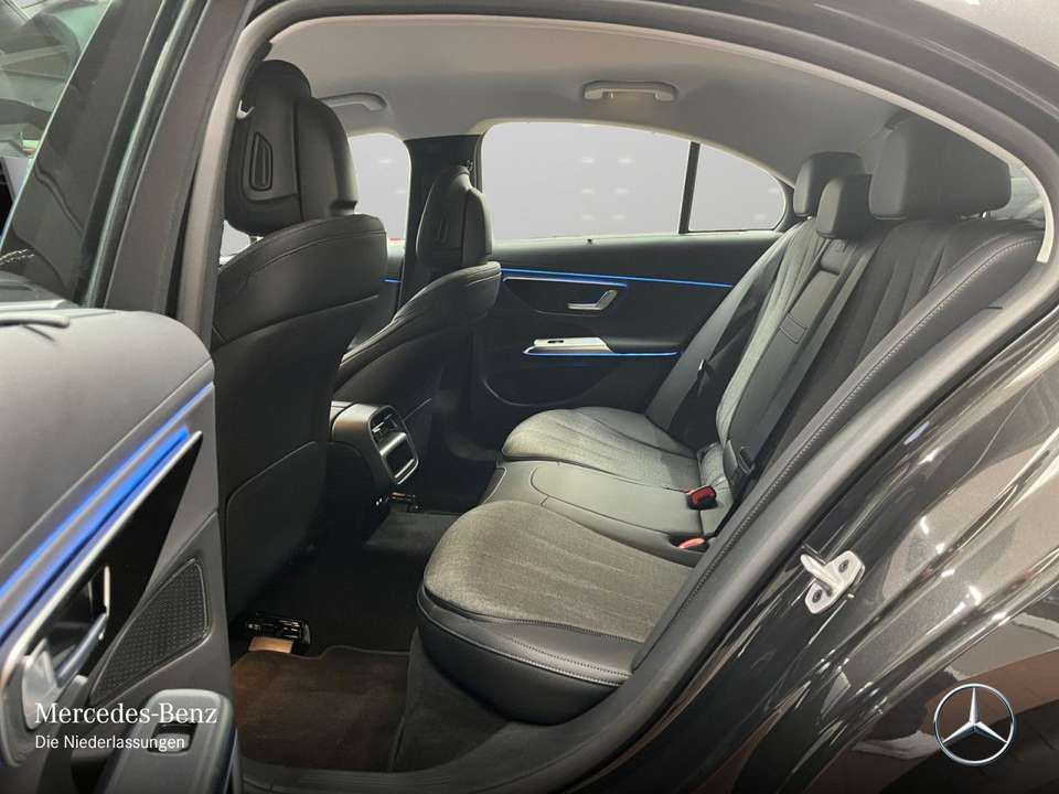 Mercedes-Benz E 220 - Imagem 12