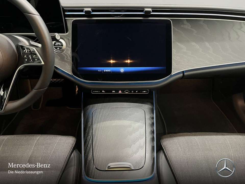 Mercedes-Benz E 220 - Imagem 15