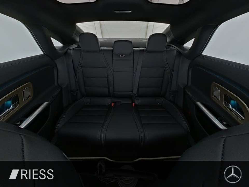 Mercedes-Benz CLA 350 - Imagem 8