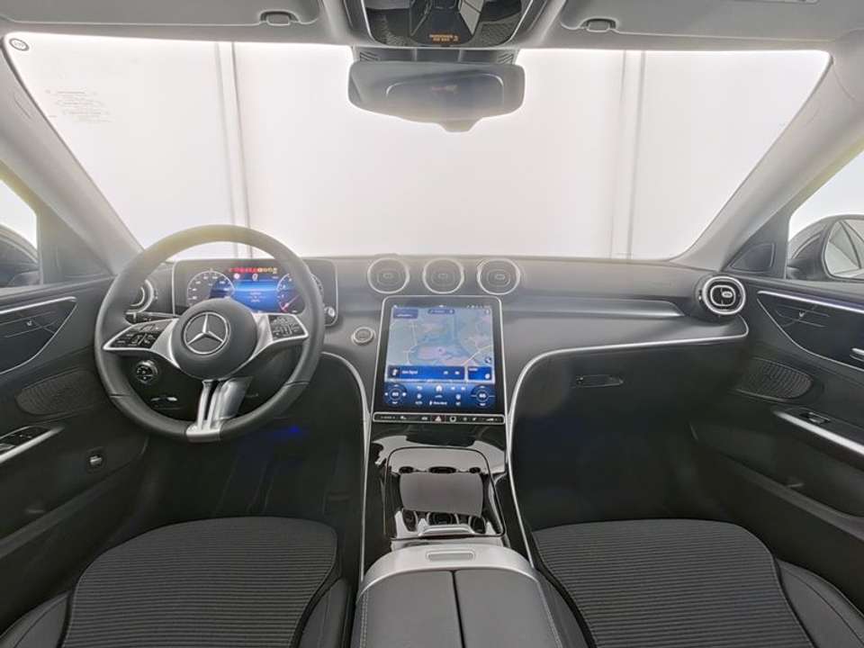 Mercedes-Benz C 180 - Imagem 6