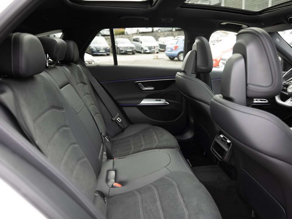 Mercedes-Benz E 220 - Imagem 5