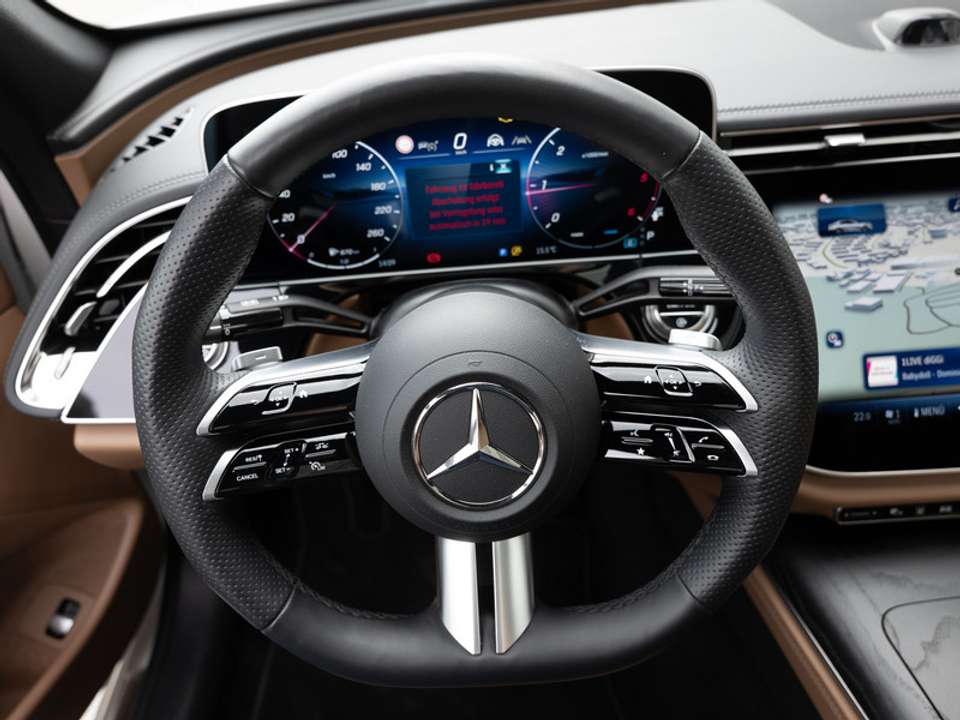 Mercedes-Benz E 220 - Imagem 7